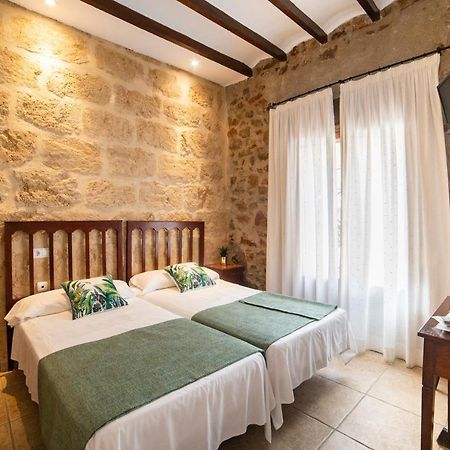 Hostal Tres Molins Jesus Pobre Luaran gambar